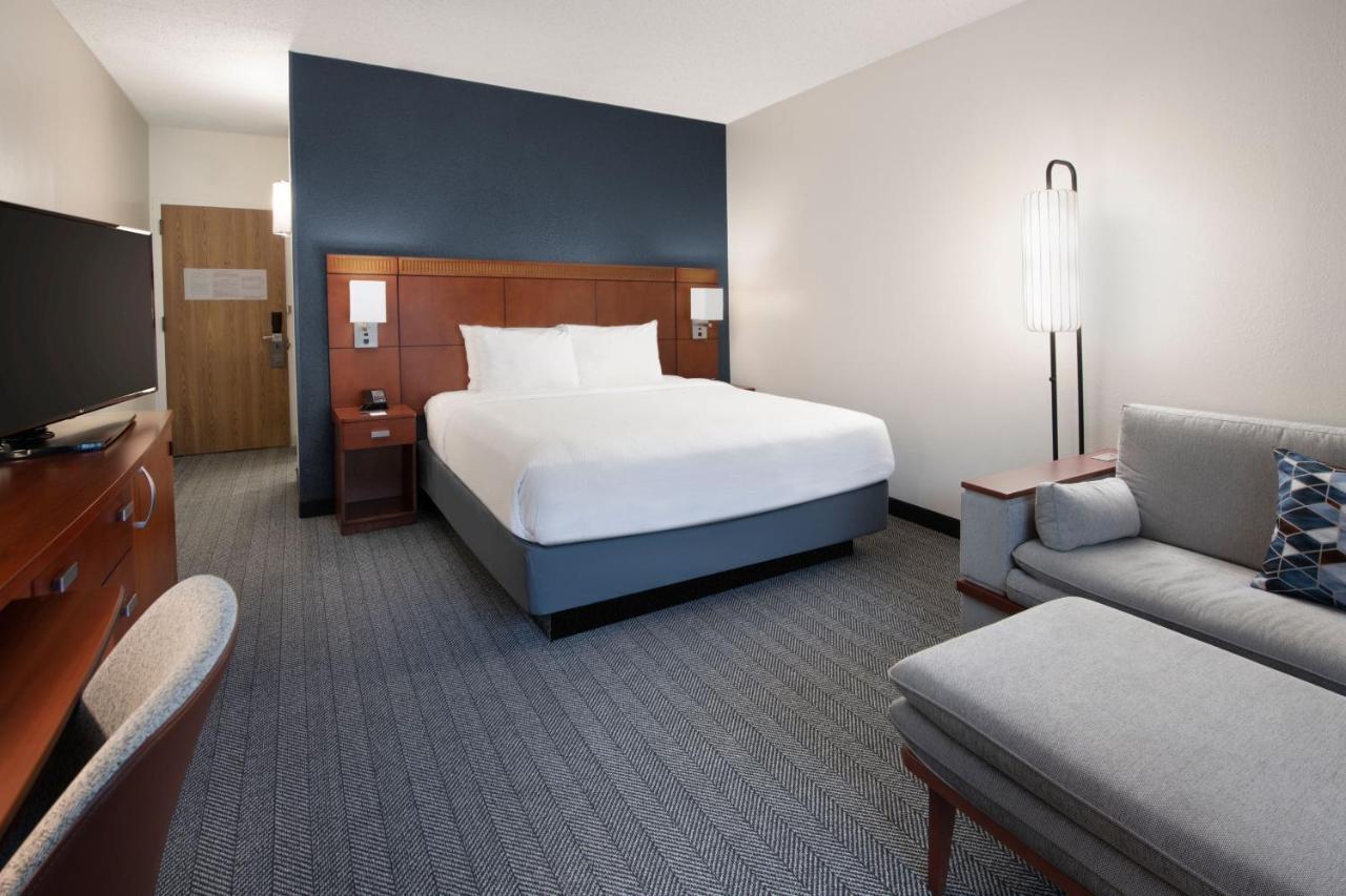Courtyard By Marriott Dallas Plano Parkway At Preston Road Exterior photo