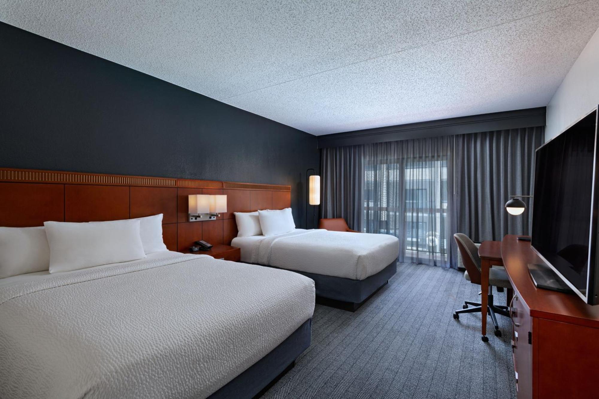 Courtyard By Marriott Dallas Plano Parkway At Preston Road Exterior photo